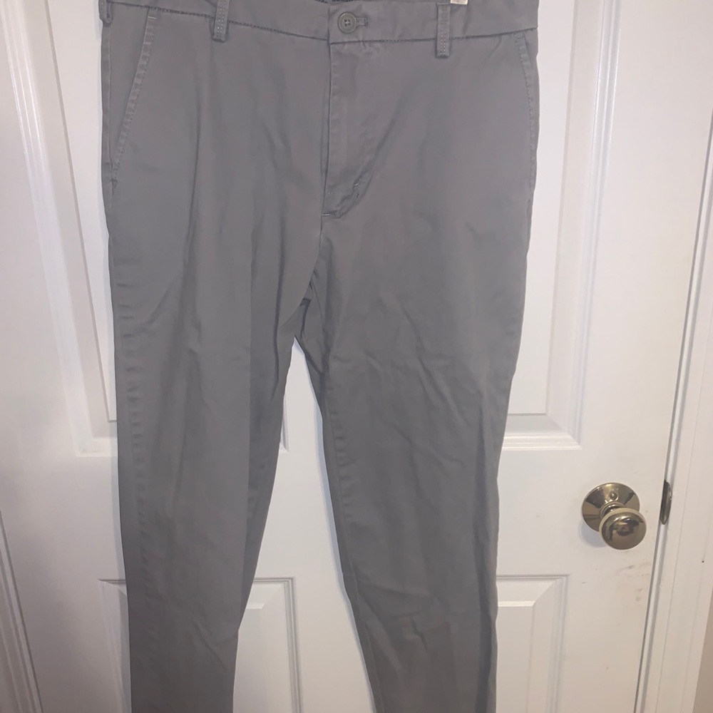 Men’s khakis
